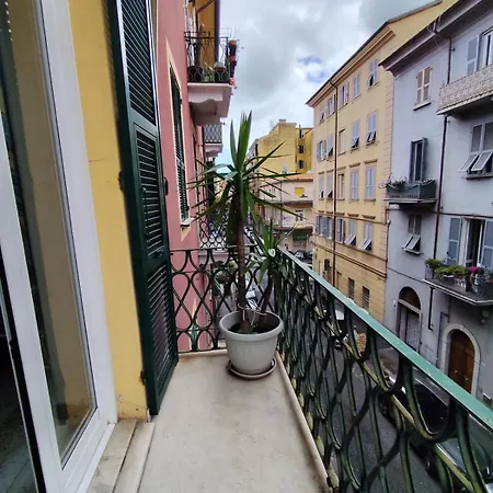 Casa Bomboloni Apartment *